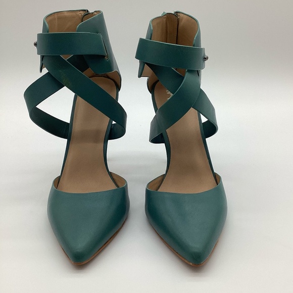 2105. Joe’s Turquoise Teal Criss-Cross Wood Heel Pumps NWOT Size 9 - Picture 5 of 9